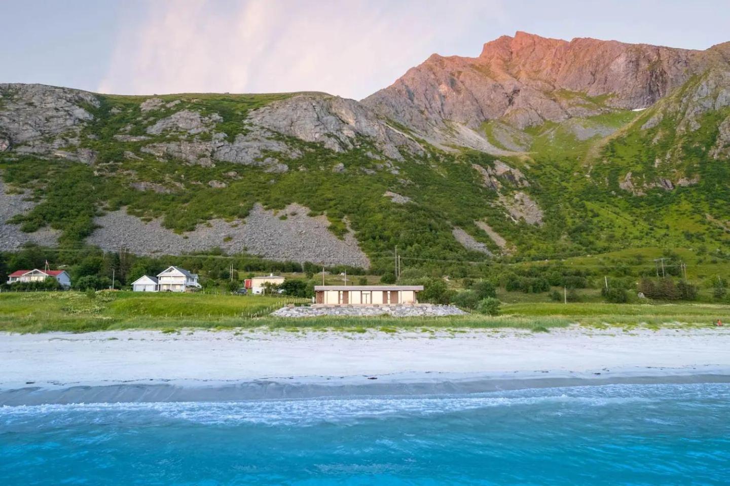 Exclusive Beach House Ramberg - Your Private Oasis Εξωτερικό φωτογραφία