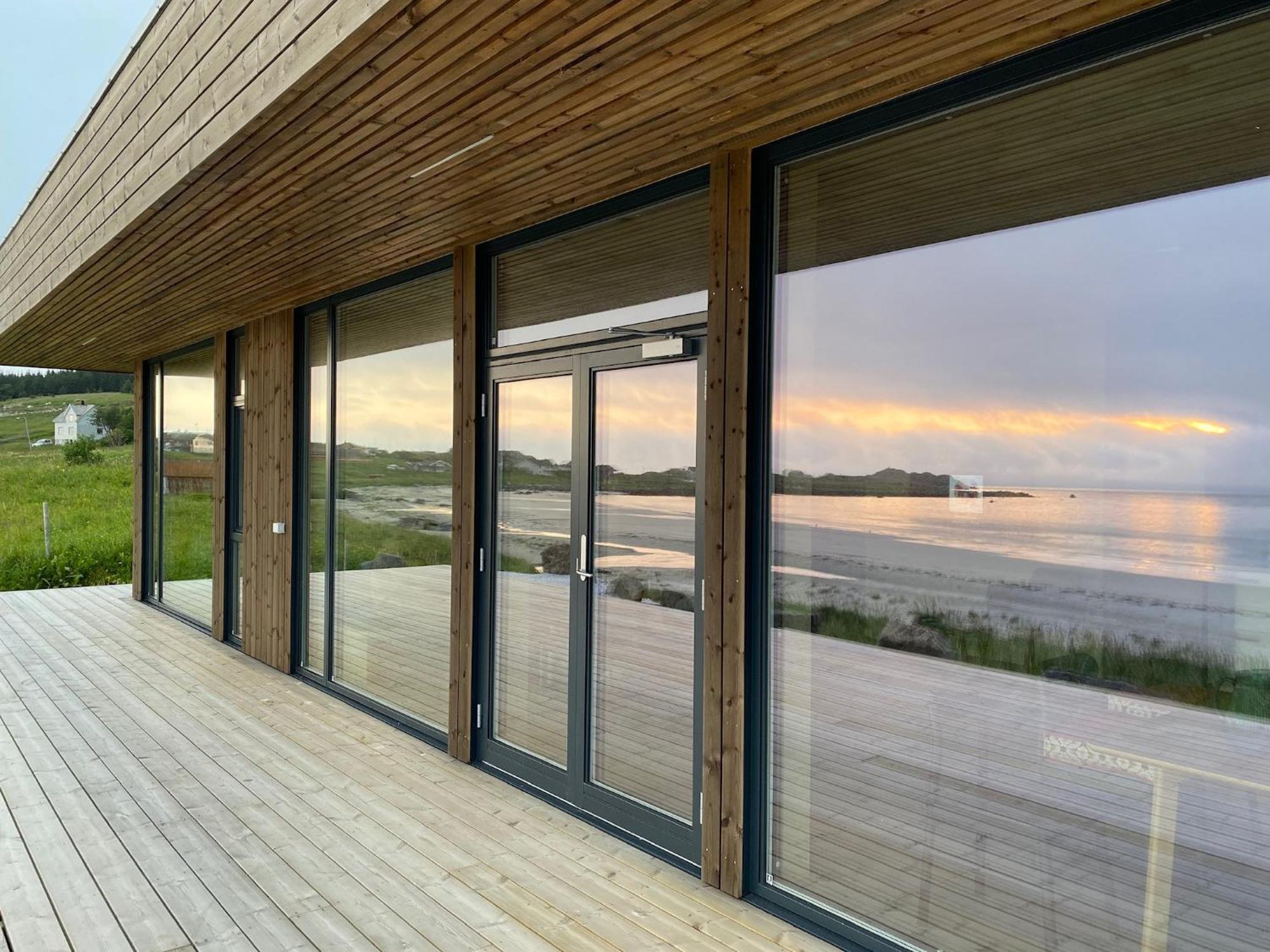Exclusive Beach House Ramberg - Your Private Oasis Εξωτερικό φωτογραφία
